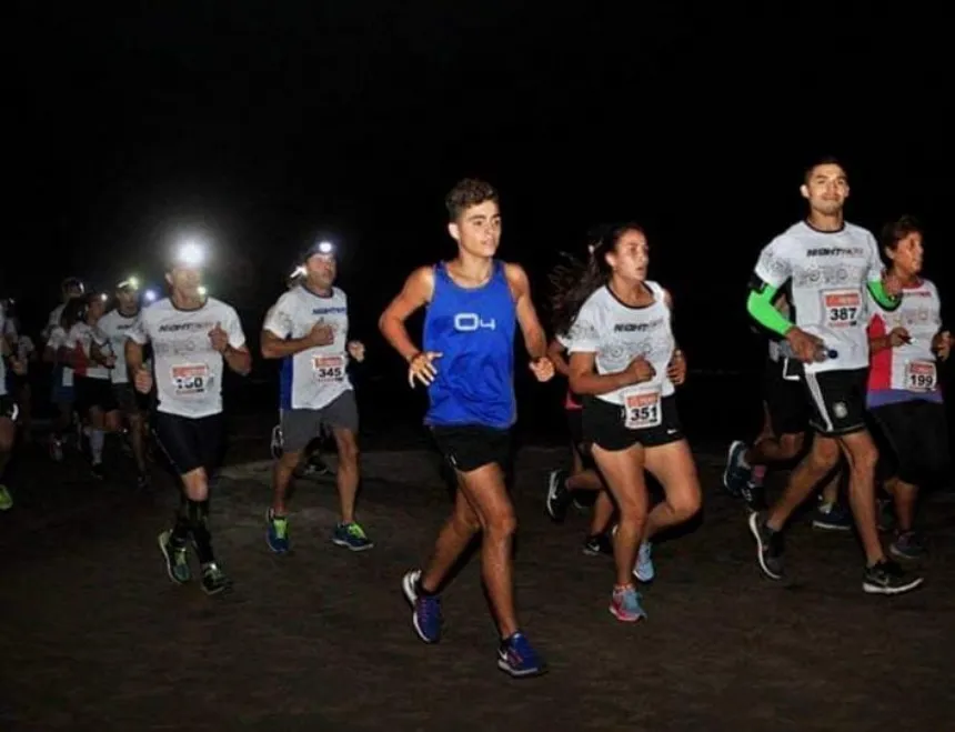 Night Run en Punta Mogotes 3K y 9K en asfalto, pasto y arena en General Pueyrredon. Noticia de Región Mar del Plata
