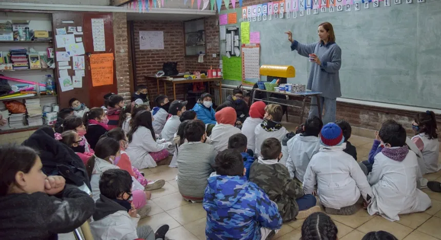 Noticias de Mar del Plata. Programa de compostaje en Escuelas Primarias Municipales