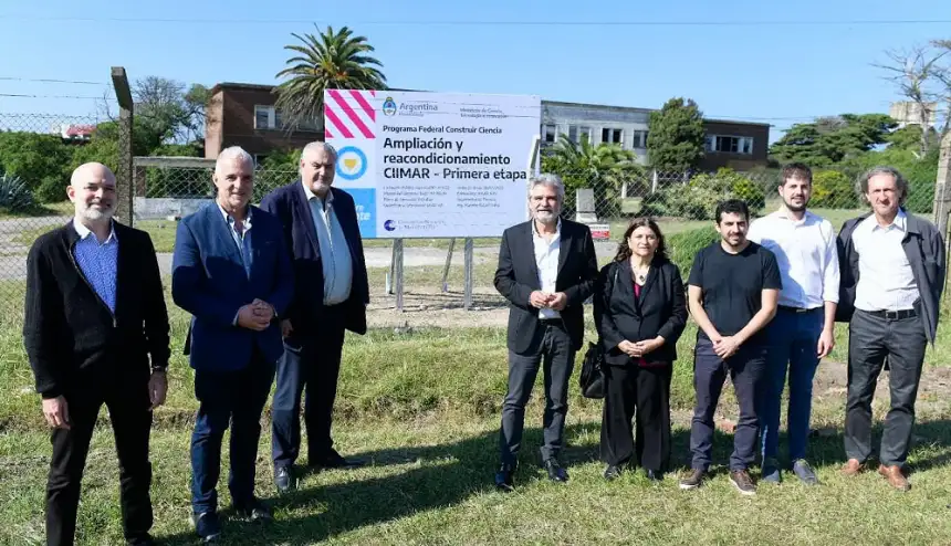 Noticias de Mar del Plata. Puesta en valor del Faro Punta Mogotes en el marco del Programa Construir Ciencia
