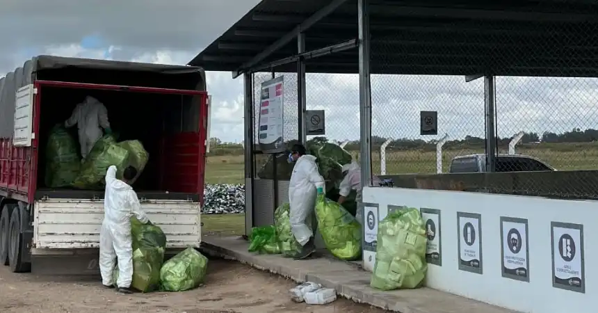 Noticias de Agro y Negocios. Reciclaje de envases de fitosanitarios en Lobería