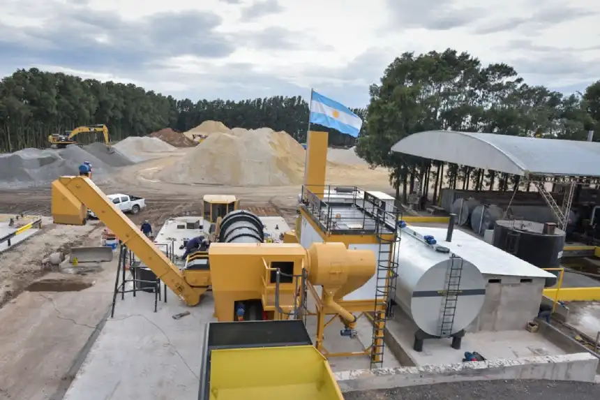 Noticias de Mar del Plata. Ultiman detalles para la instalación de una nueva planta de asfalto