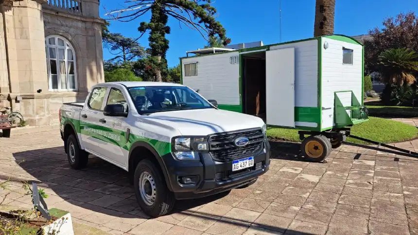 Noticias de Loberia. Adquieren vehículos para tareas para Vialidad Municipal