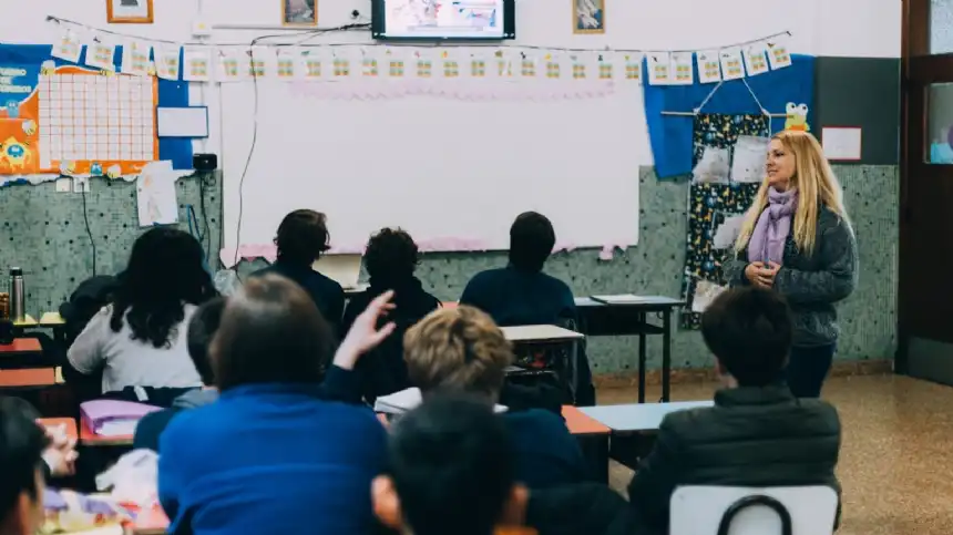 Noticias de Mar del Plata. Capacitaciones sobre estafas online y ludopatía en instituciones educativas Noticias de Mar del Plata. Capacitaciones sobre estafas online y ludopatía en instituciones educativas