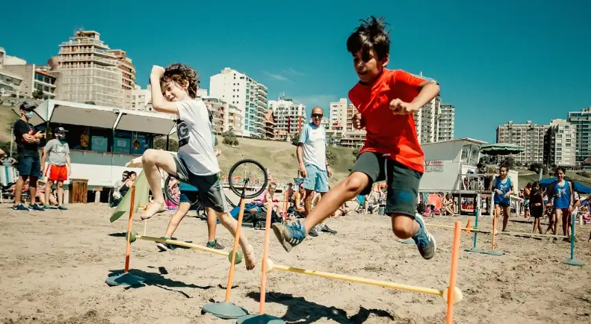 Noticias de Mar del Plata. Cross Country en la Playa Deportiva del EMDER