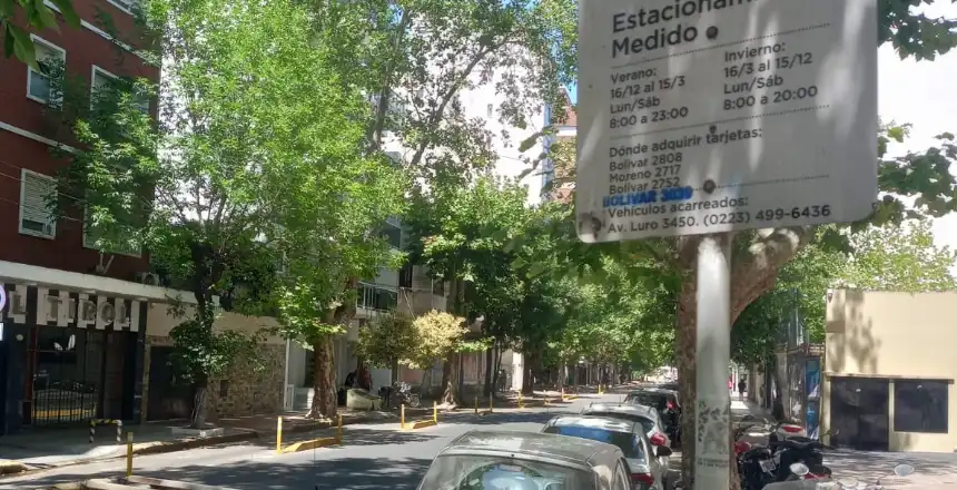 Noticias de Mar del Plata. Denuncian que el municipio está vaciando el sistema de estacionamiento medido para privatizarlo