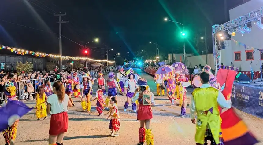 Noticias de Turismo. El carnaval vibra en diversas localidades bonaerenses
