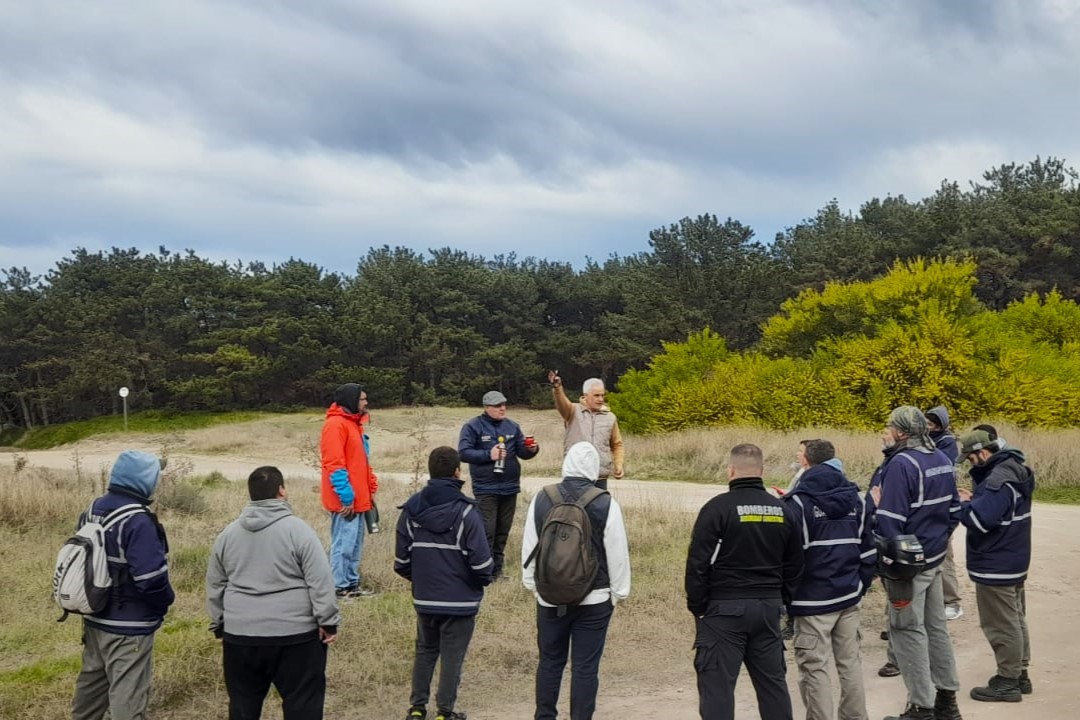 Noticias de Necochea. Guardaparques reciben formación para el reconocimiento de especies arbóreas