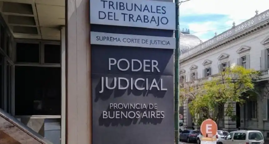Noticias de Regionales. Preocupación empresarial en Mar del Plata por sentencias laborales millonarias