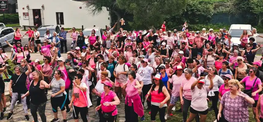 Noticias de Tandil. Segunda Caminata Rosa en Tandil