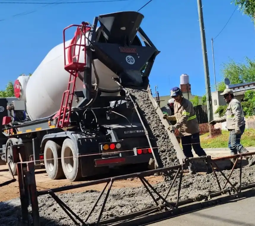 Noticias de Tandil. Adjudican trabajos para la realización de una nueva etapa del plan de pavimentación