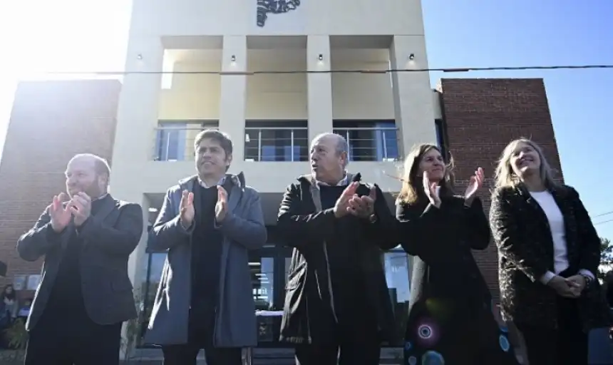 Noticias de Mar Chiquita. Axel Kicillof abrió la Casa de la Provincia en Mar Chiquita y sumó servicios clave para la comunidad Noticias de Mar Chiquita. Axel Kicillof abrió la Casa de la Provincia en Mar Chiquita y sumó servicios clave para la comunidad