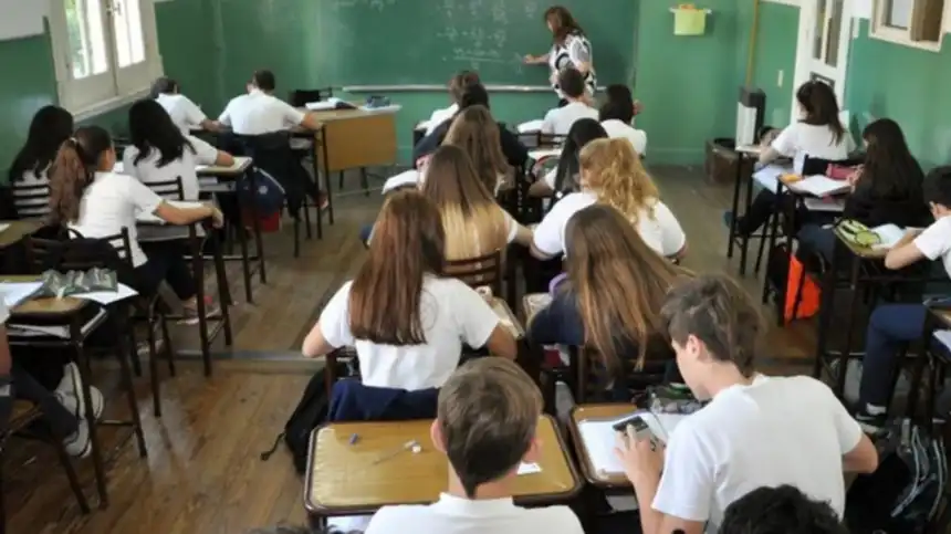 Noticias de Regionales. Buenos Aires implementa coordinadores para fortalecer el Régimen Académico en escuelas secundarias Noticias de Regionales. Buenos Aires implementa coordinadores para fortalecer el Régimen Académico en escuelas secundarias