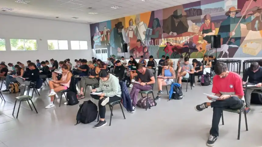 Noticias de Mar Chiquita. Concurso público para cubrir eventuales puestos vacantes de guardavidas Noticias de Mar Chiquita. Concurso público para cubrir eventuales puestos vacantes de guardavidas