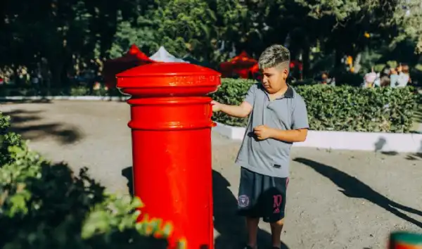 General Pueyrredon. El lunes comienzan a recibir las cartas para Papá Noel