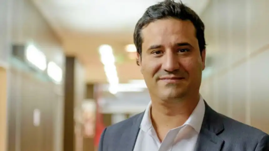 Noticias de Regionales. El senador Abad pidió medidas para proteger el empleo en la industria pesquera Noticias de Regionales. El senador Abad pidió medidas para proteger el empleo en la industria pesquera