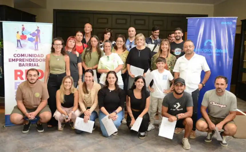 Noticias de Tandil. Emprendedores de Tandil recibieron ayuda económica del municipio