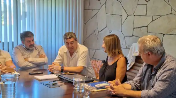 General Pueyrredon. Encuentro entre la CGT y la Universidad para trabajar en formación