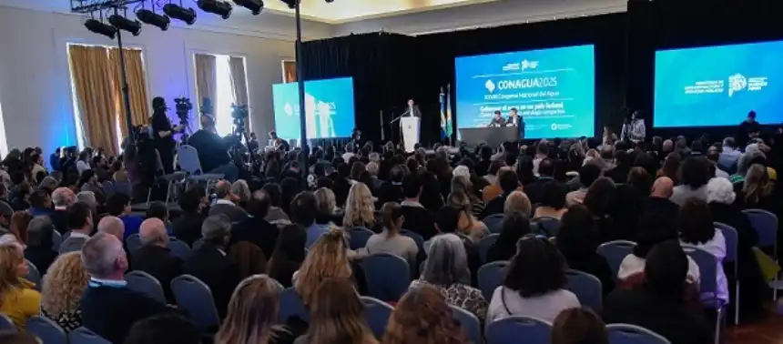Noticias de Mar del Plata. Kicillof y Katopodis clausuraron el CONAGUA 2025 con reclamos por obras hídricas Noticias de Mar del Plata. Kicillof y Katopodis clausuraron el CONAGUA 2025 con reclamos por obras hídricas