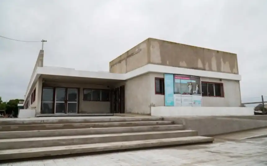 Noticias de Miramar. Kreplak recorrió el nuevo centro de salud Las Palmas que se inaugurará en Miramar