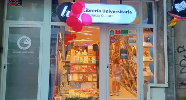 General Pueyrredon. La Librería Universitaria festejó su aniversario a sala llena