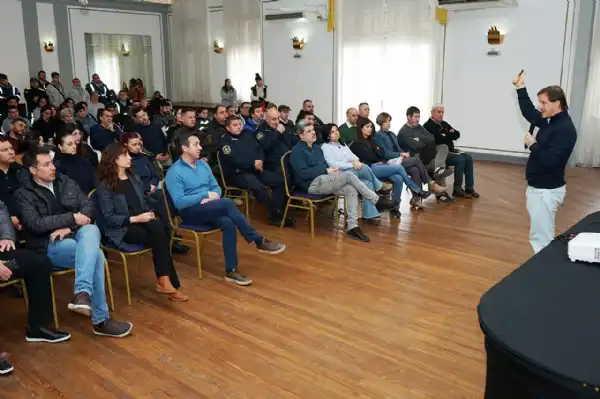 Necochea. Lanzaron oficialmente el programa “Ojos en Alerta”