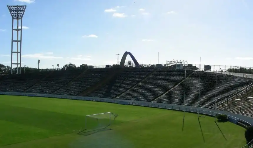 Noticias de Mar del Plata. Mar del Plata entrega el Minella y el Polideportivo por 120 millones anuales