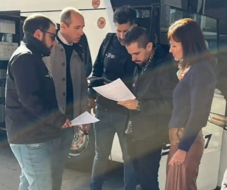 Noticias de Regionales. Más de 1.300 micros inspeccionados en controles laborales en terminales bonaerenses