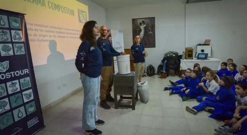 Noticias de Mar del Plata. Más de 4.300 alumnos marplatenses participaron de programas de educación ambiental del EMSUR