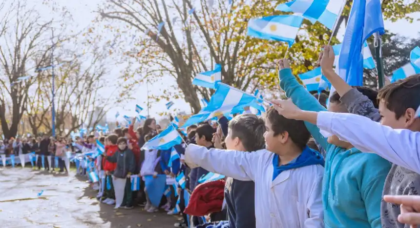 Noticias de Necochea. Necochea celebrará la Promesa a la Bandera el jueves 19 en Plaza Dardo Rocha Noticias de Necochea. Necochea celebrará la Promesa a la Bandera el jueves 19 en Plaza Dardo Rocha