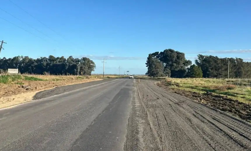 Noticias de Loberia. Nueva dársena de acceso mejora la seguridad en Ruta 227 a la altura de Arenas Verdes Noticias de Loberia. Nueva dársena de acceso mejora la seguridad en Ruta 227 a la altura de Arenas Verdes
