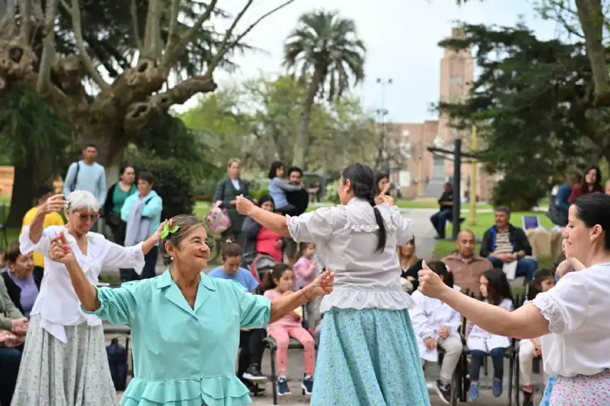 Noticias de Mar Chiquita. Se viene la Gran Peña Patria en Coronel Vidal Noticias de Mar Chiquita. Se viene la Gran Peña Patria en Coronel Vidal