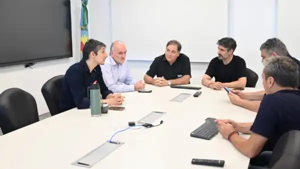 General Alvarado. Seguridad en Miramar: Ianantuony se reunió con el Ministro