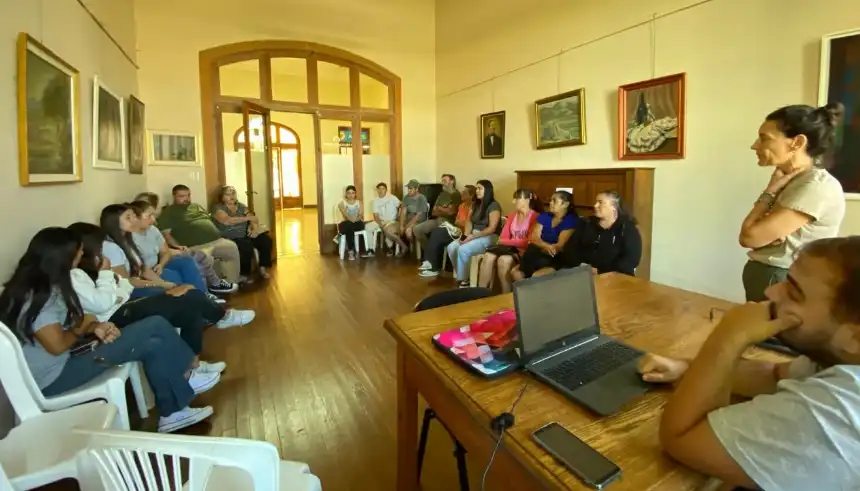 Noticias de Tandil. Vecinos de Vela recibieron asesoramiento para fortalecer sus emprendimientos Noticias de Tandil. Vecinos de Vela recibieron asesoramiento para fortalecer sus emprendimientos