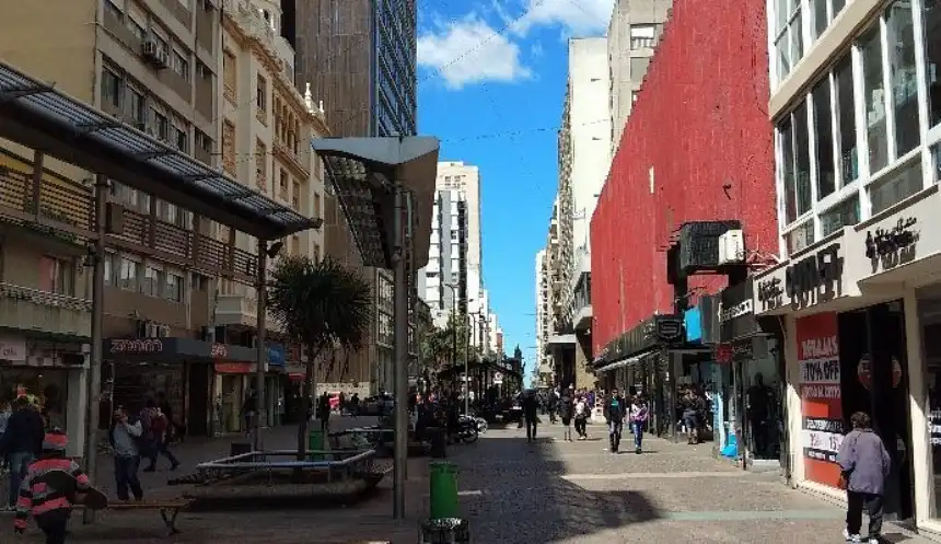 Noticias de Mar del Plata. Ventas minoristas cayeron 12,7% en julio por baja actividad turística y pérdida de poder adquisitivo