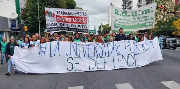 General Pueyrredon. ADUM presentó un plan de lucha 2026 con paros y movilización