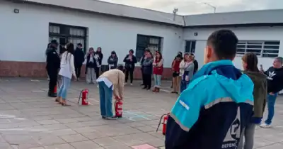 Mar Chiquita. Capacitación en RCP y uso de extintores para docentes en Santa Clara del Mar