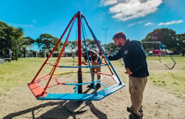 General Pueyrredon. La Plaza 9 de Julio fue renovada con trabajos integrales