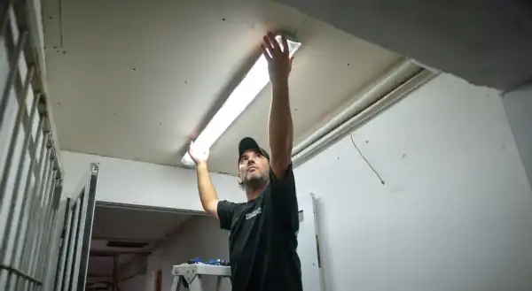 General Pueyrredon. Obras de mantenimiento en escuelas municipales antes del inicio de clases