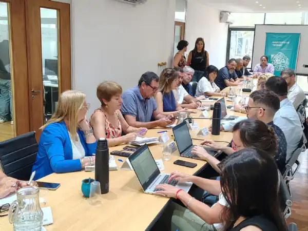 Regionales. Paritarias bonaerenses: nueva oferta y aval de los gremios