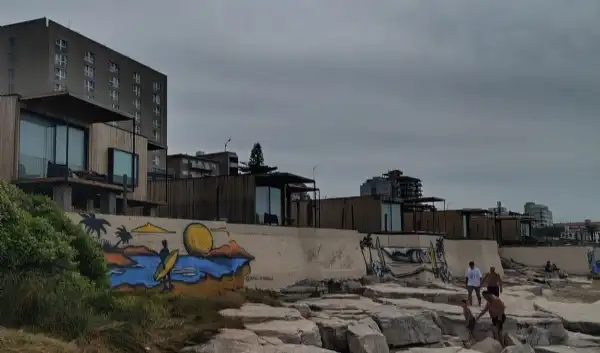 General Pueyrredon. Podrían obligar a demoler el complejo de Punta Canteras