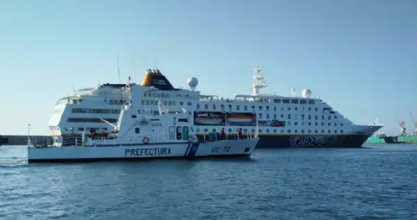 General Pueyrredon. Prefectura asistió a un crucero que recaló en Mar del Plata