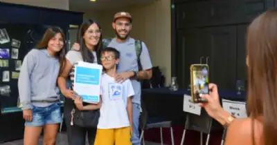 Tandil. Provincia entregó boletos de compraventa a familias de Tandil