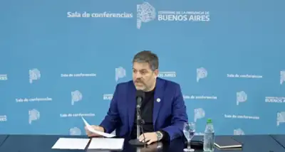Bianco advierte que la economía argentina roza la recesión y anuncia plan de IA provincial