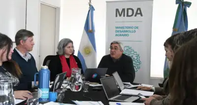 El Ministro Rodríguez lideró la Mesa Lechera y anunció medidas ante El Niño