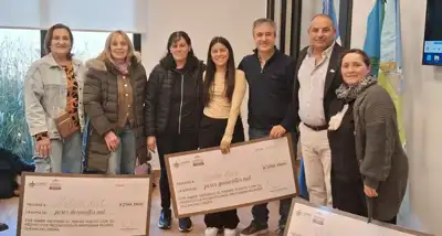 Entregaron premios a las mujeres emprendedoras de Lobería