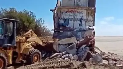 Gesell avanza con la demolición de un antiguo balneario costero