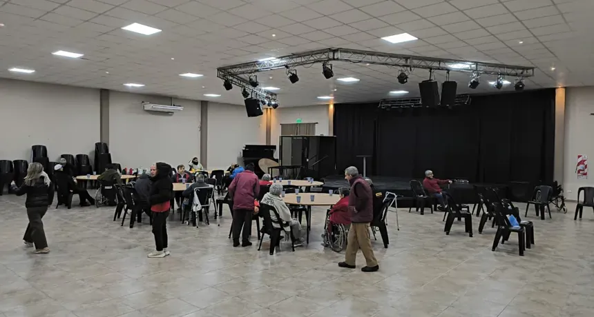 Noticias de Balcarce — Incendio en el geriátrico municipal Pinto obliga a evacuar a los residentes