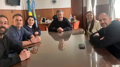 El Intendente Barrena firma convenio con CoopRAEE para gestión de residuos electrónicos