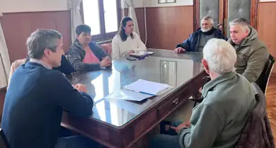 Acuerdan aumento salarial del 15,56% para empleados municipales