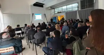 Jornada técnica apícola en Balcarce reunió a productores y referentes del sector